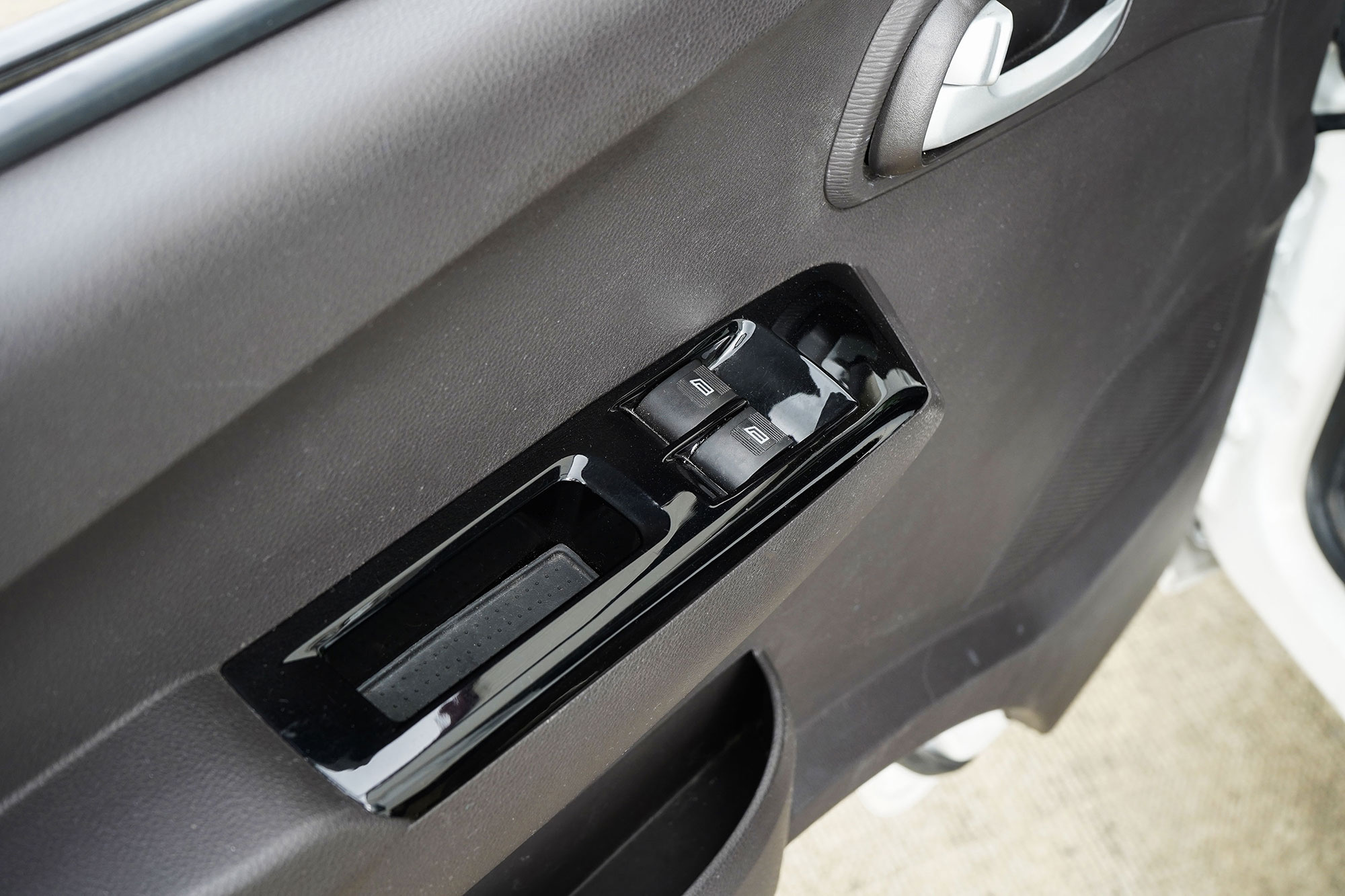 POWER WINDOWS